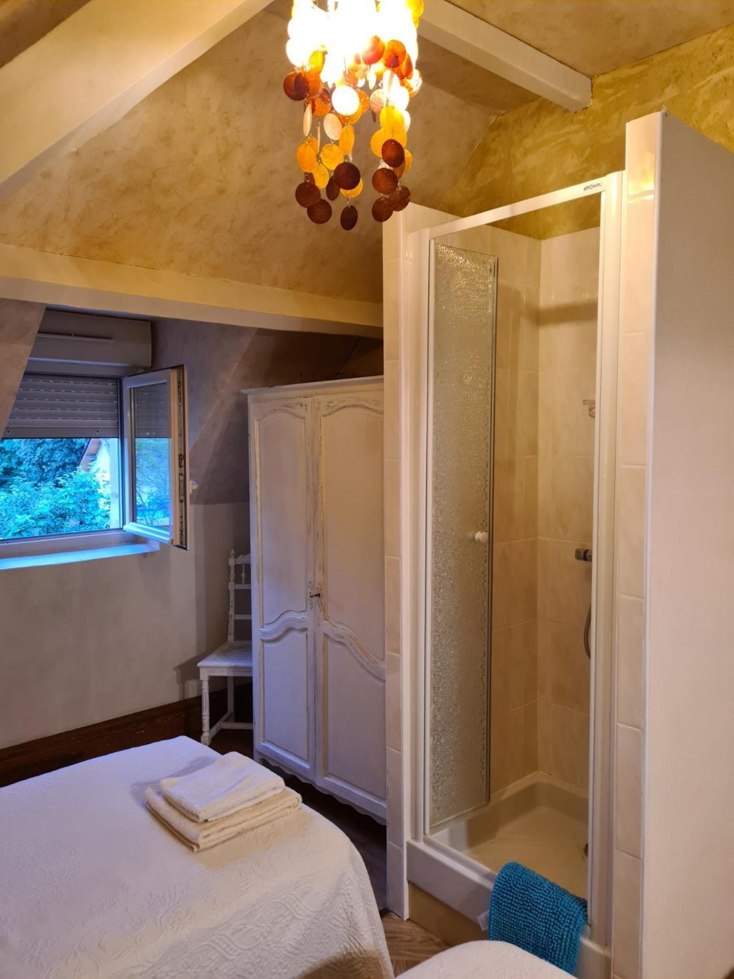 Chez Gallon Chambres D'Hotes Vezac  ภายนอก รูปภาพ